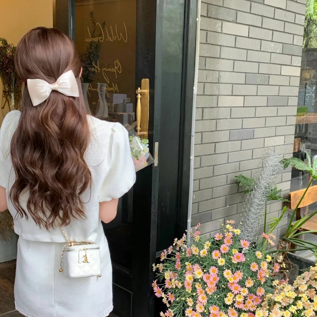 蹄声艳影 封面